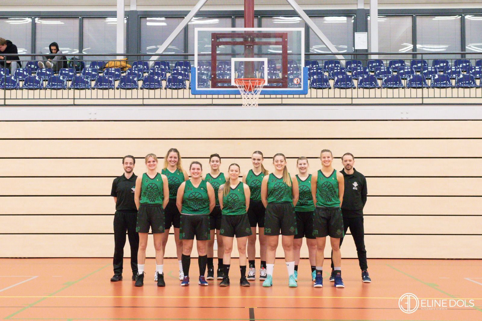 De Groene Uilen D2